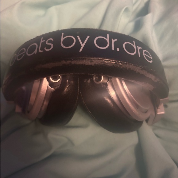 Beats Pro Black and Silver Headphones 🎧 for DJ/Producer/MC